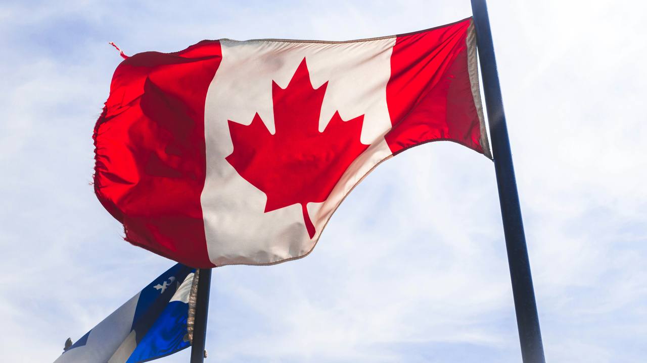 Referéndum en Alberta genera división con preguntas sobre inmigración y separación de Canadá