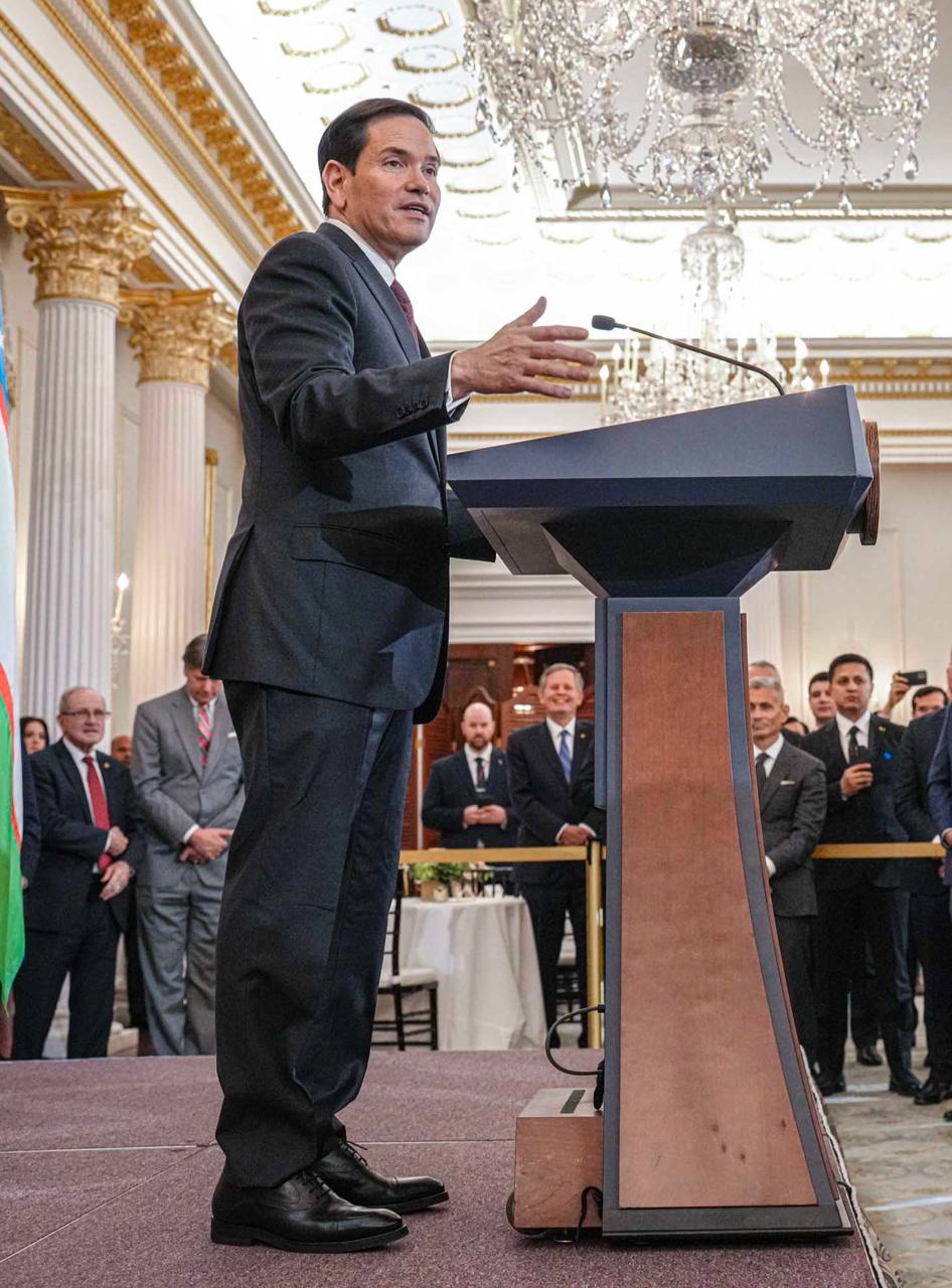 Rubio acusa a Cuba de patrocinar terrorismo y anuncia negociaciones para cambio de régimen