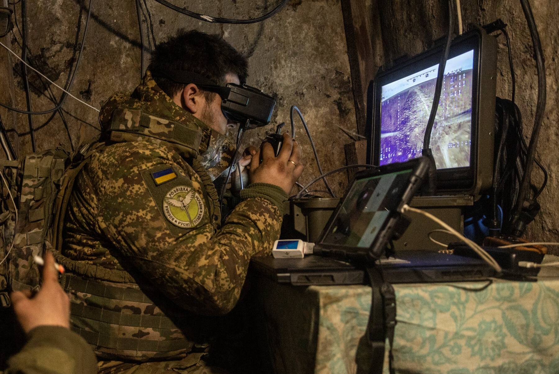 Ucrania lanza ataque masivo con más de 350 drones contra 15 regiones rusas en respuesta a bombardeo que dejó 18 muertos