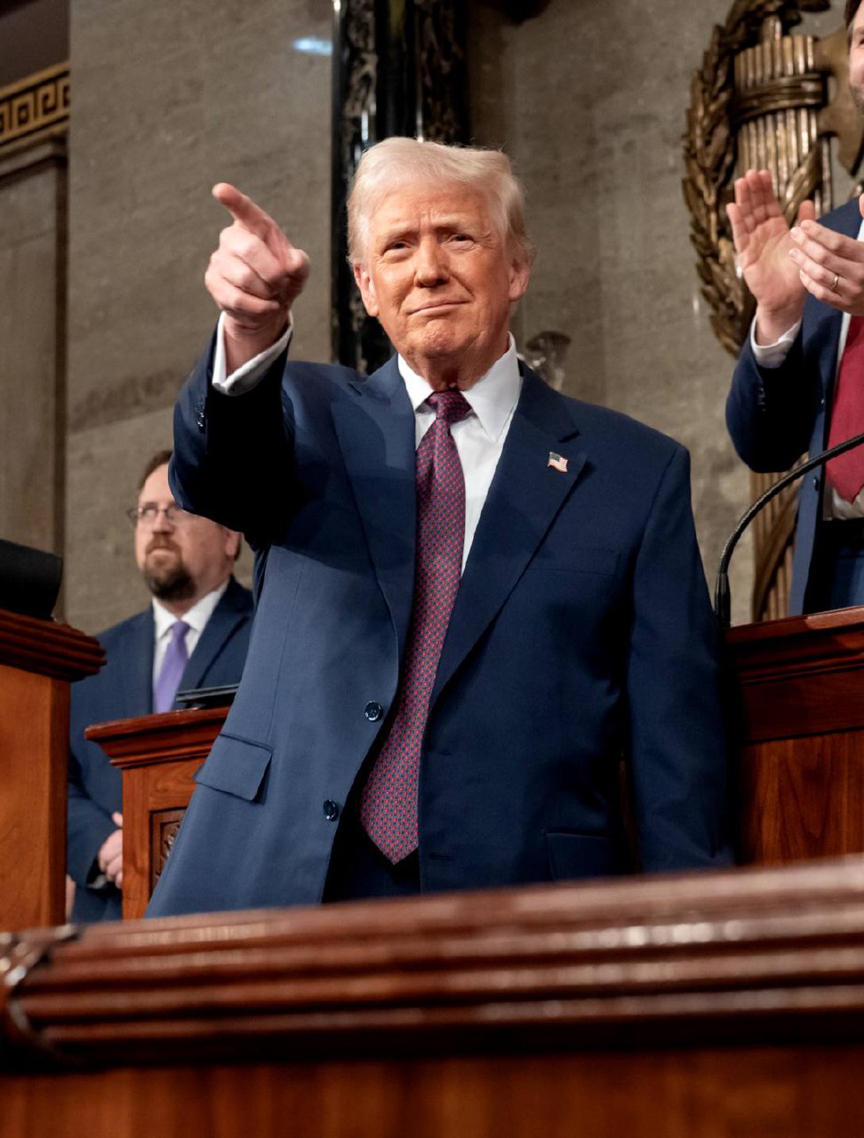 Trump aborda guerra en Irán y situación en Cuba en medio de conversaciones estancadas con Teherán