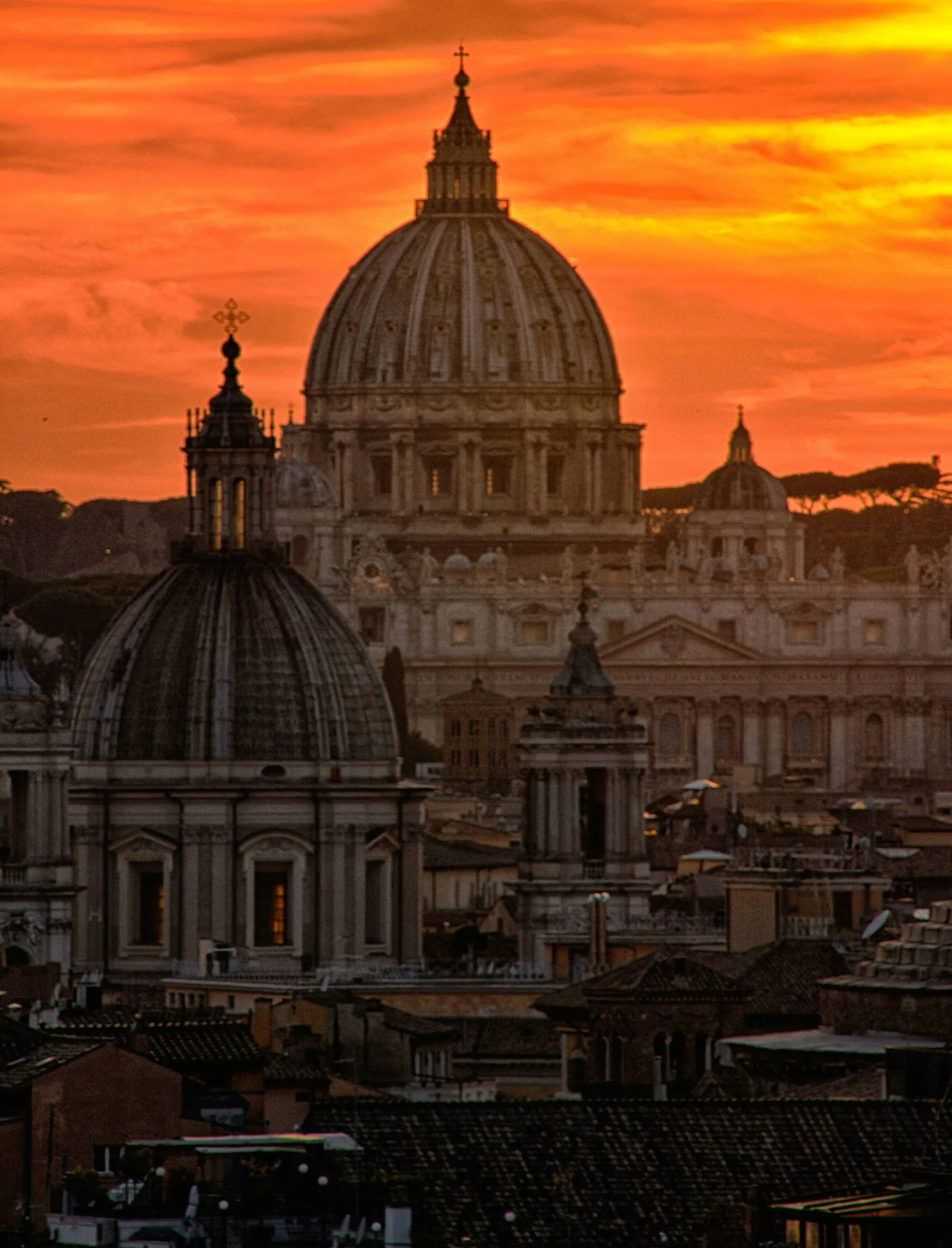 Vaticano excomulga a seguidores de la Sociedad de San Pío X tras consagración de obispos no autorizada