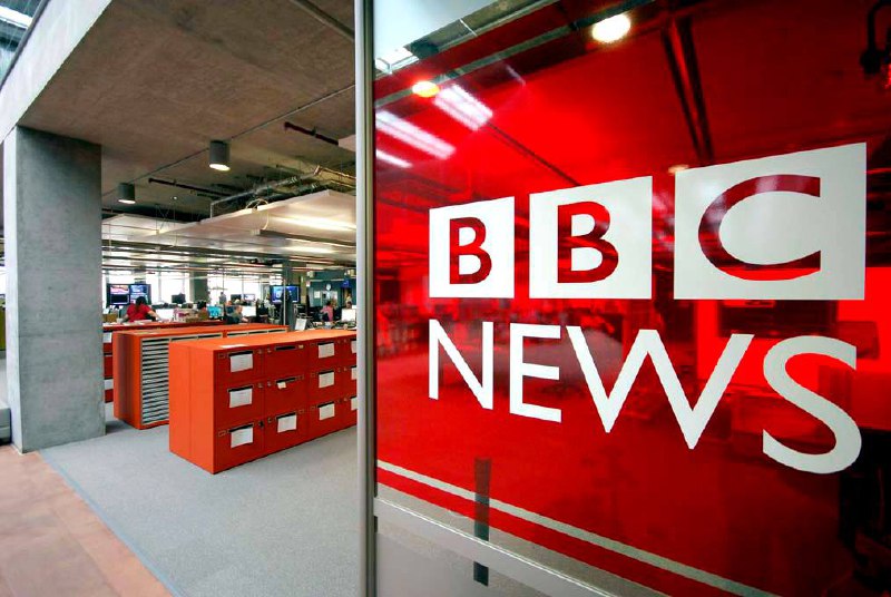 BBC revela identidad de traficante kurdo iraquí responsable de la mayoría de cruces ilegales del Canal de la Mancha