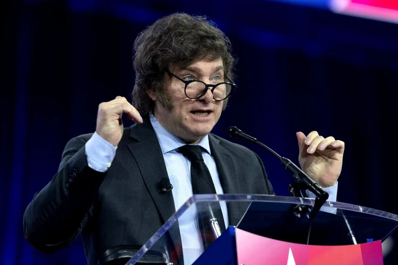 Disputa interna del peronismo argentino allana el camino electoral de Javier Milei