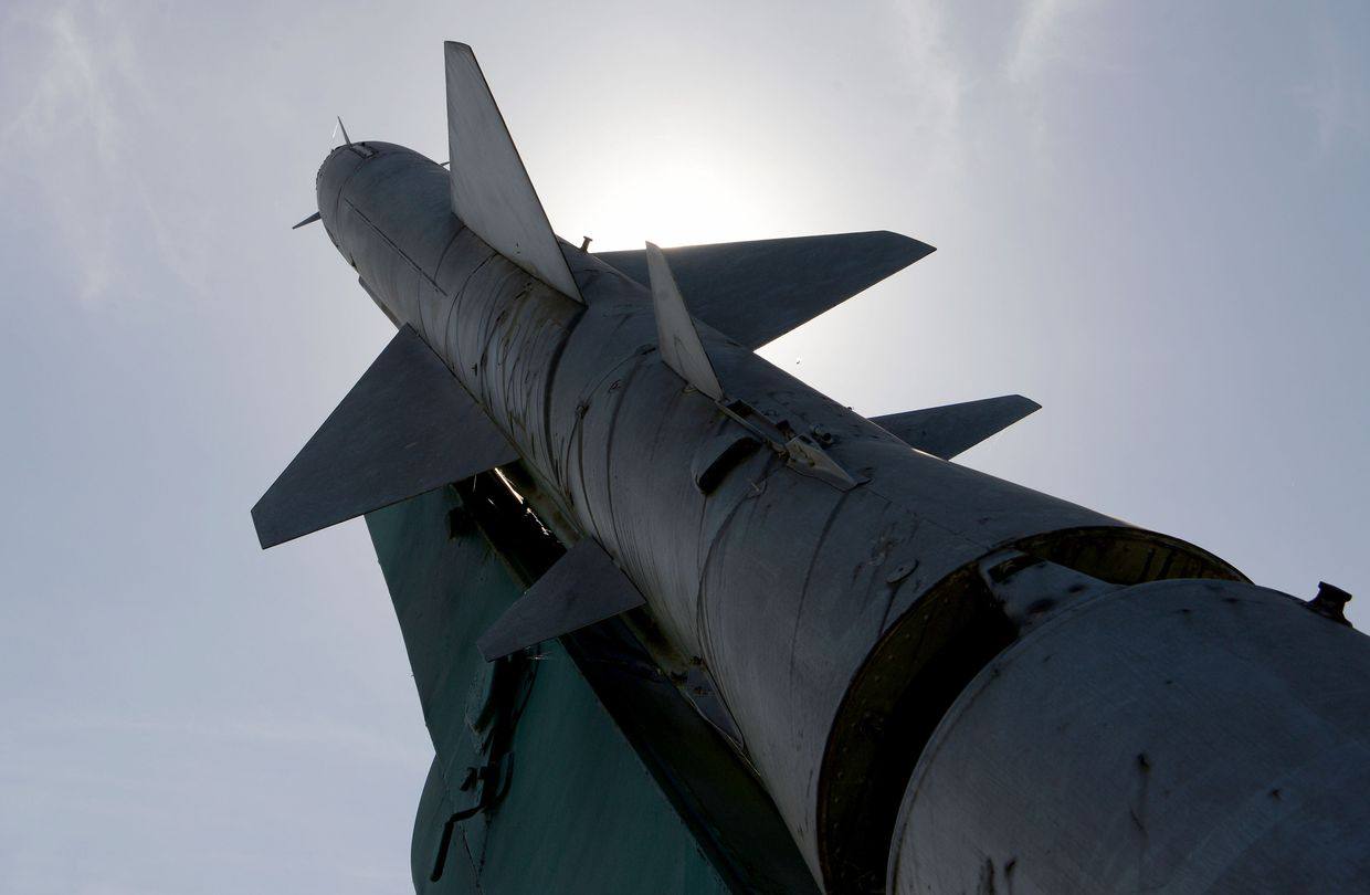 Rusia utiliza misil hipersónico Oreshnik en ataque masivo contra Kiev que deja cuatro muertos